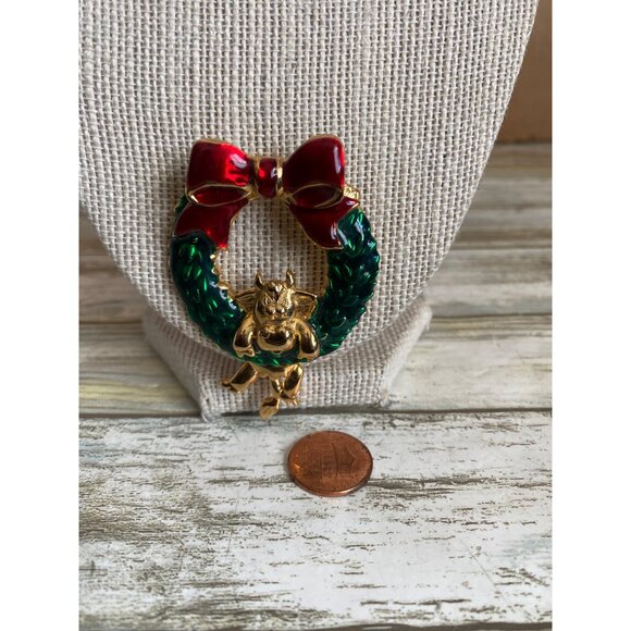 Vintage LIA by Lianna Christmas Wreath Cat Brooch Enamel Gold Holiday Pin - Picture 3 of 8